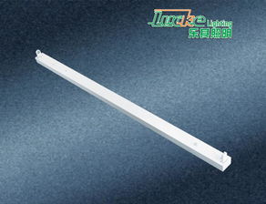 樂其照明佛山廠家 專業供應工程帶罩熒光燈T5支架及LED支架，價格實惠，品質保證